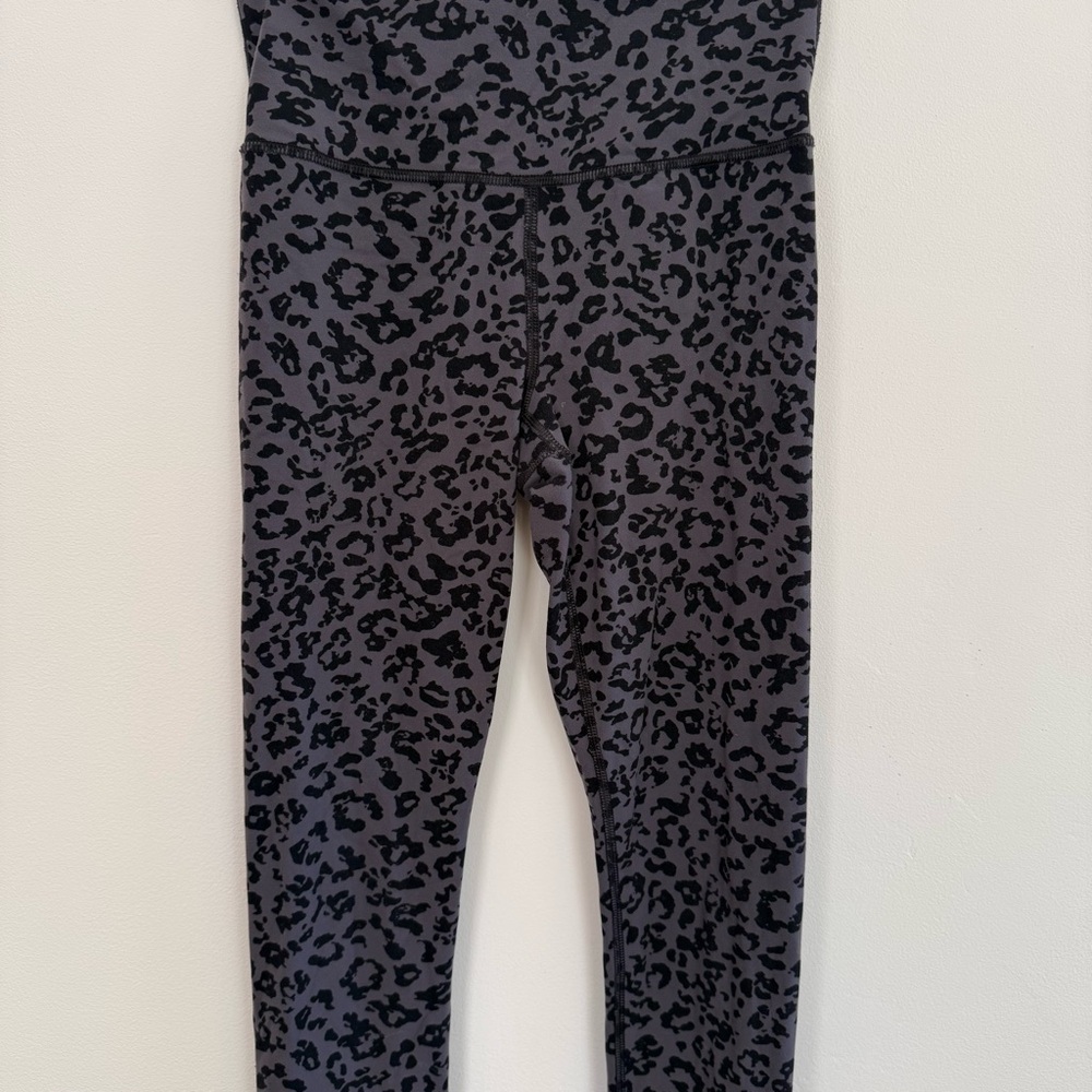 Athleta Elation Ultra High Rise Tight Leopard Print Animal Athleisure Size XXS - Picture 6 of 14